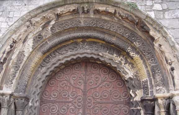 The portal of St. Basile of Etampes (3005)